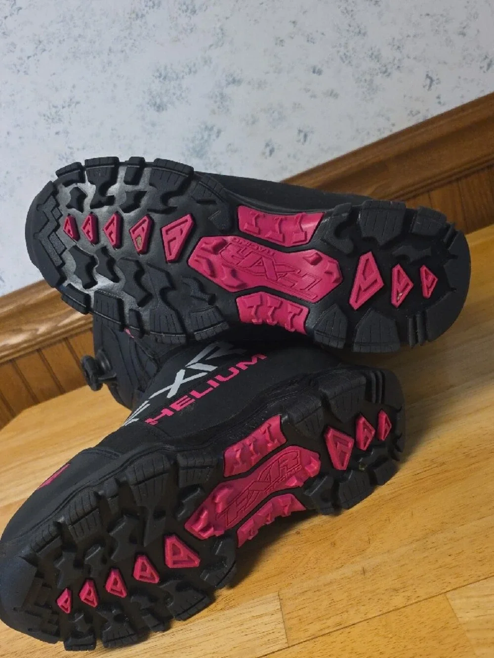 FXR Helium Black & Pink Snow Sport Boots